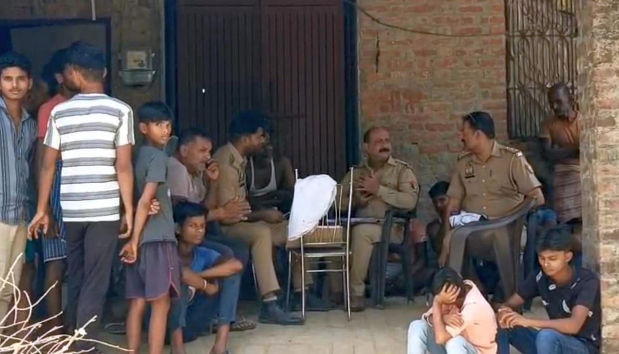 Ailing elderly man committed suicide by shooting himself with a gun