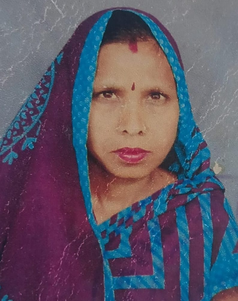 Woman dies after a piece of cement pole placed on her hut falls during a storm