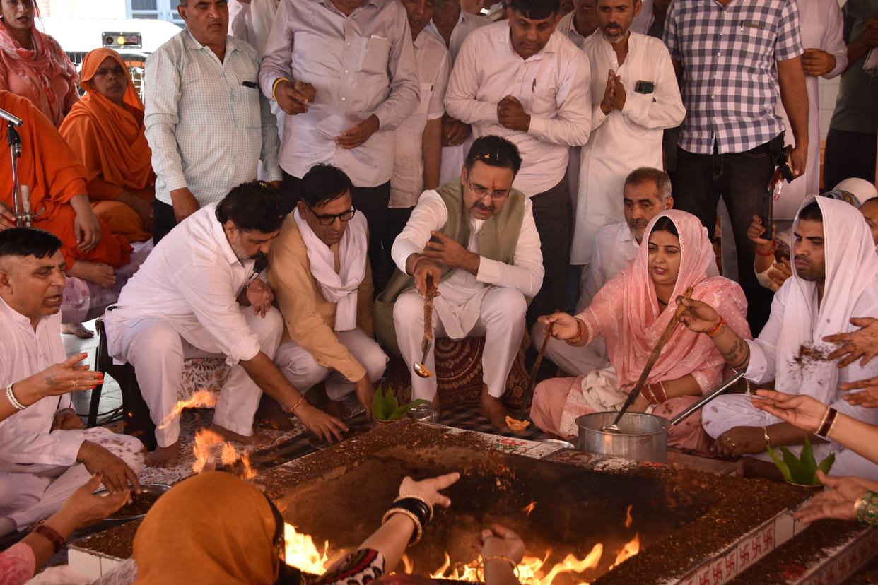 Swami Brahmanand's teachings show the path to human welfare: Harvindra