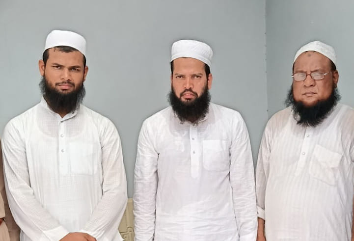 Three arrested for throwing meat in Hindon