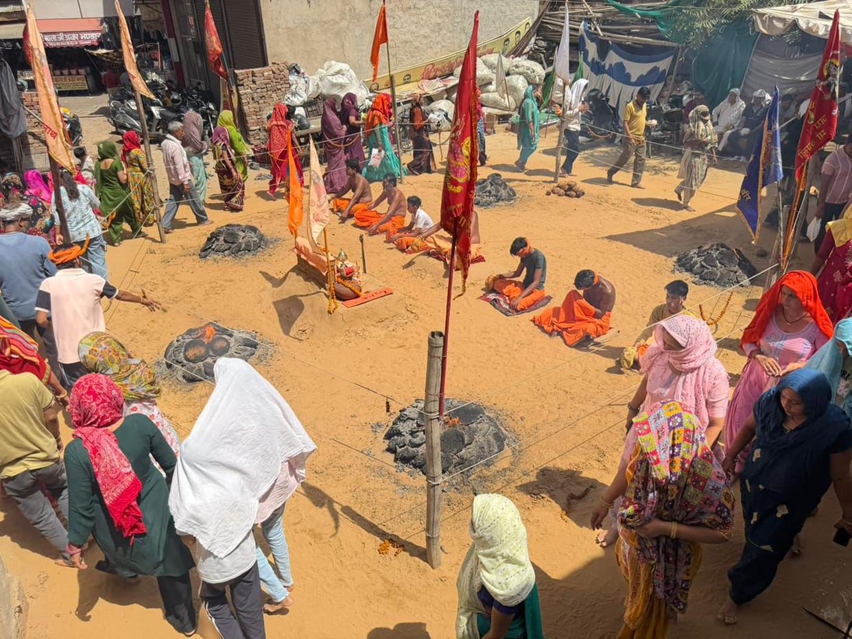 Devotees gathered in Panch Dhuna penance, wishing for human welfare