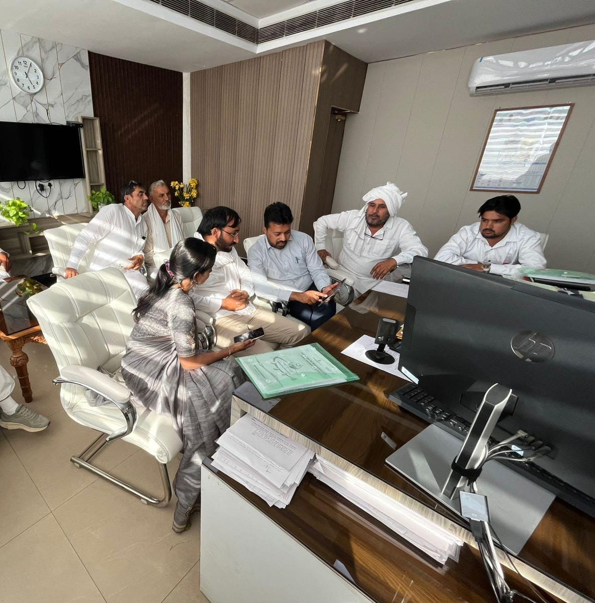 Dispute over water, talks failed again, grand meeting tomorrow, five-member committee met the Chief Engineer and SE but no solution was reached