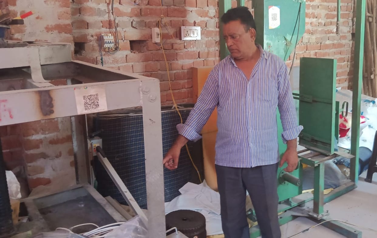 Cash and machines stolen from factory, locked house also searched