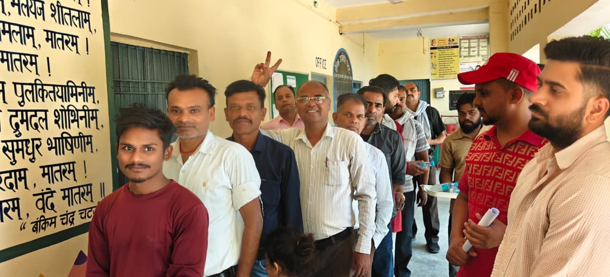 Gullarwala Panchayat in Baddi recorded the highest voter turnout at 91 percent.