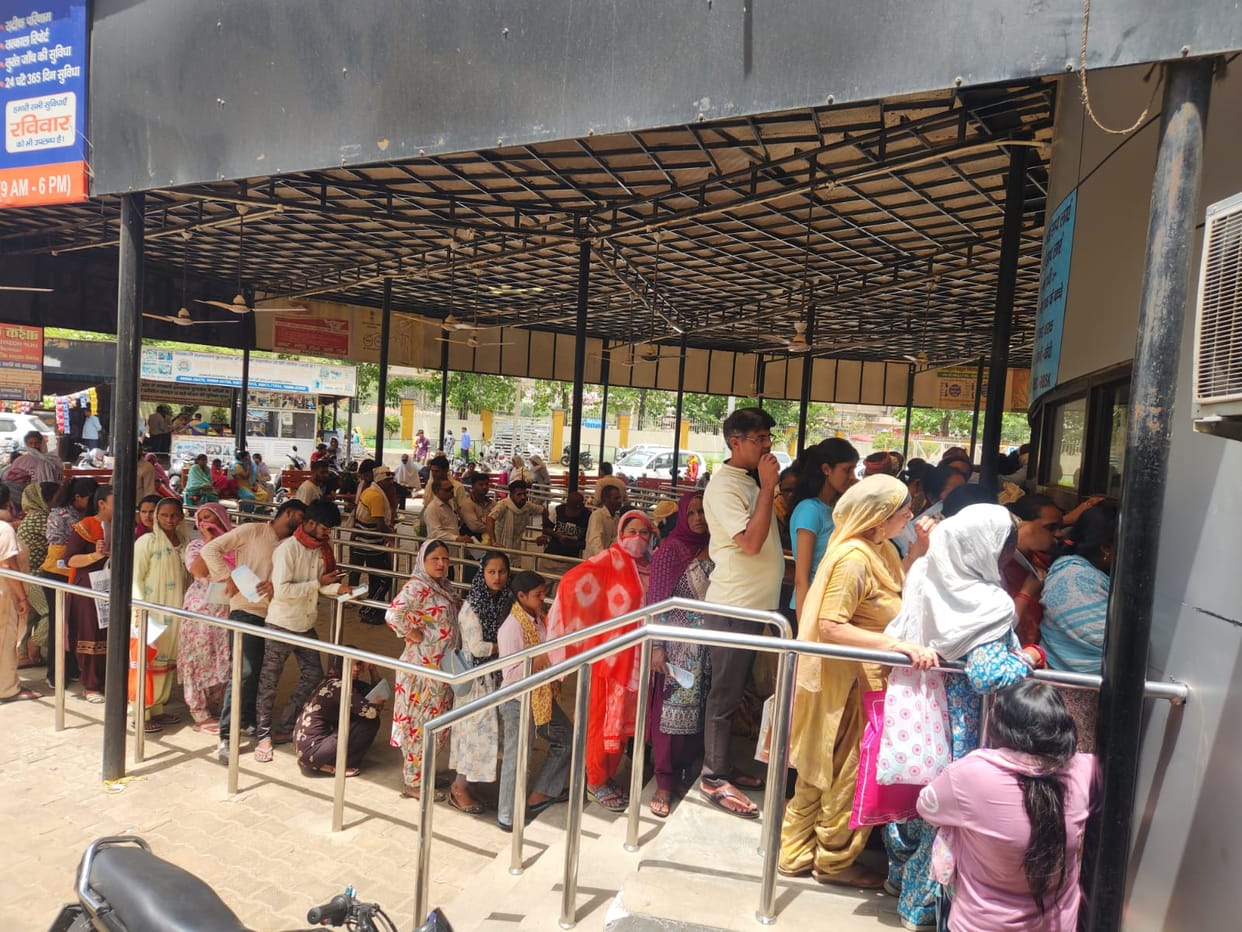 Effect of sun and heat: Patients suffering from skin diseases, hundreds reaching the hospital