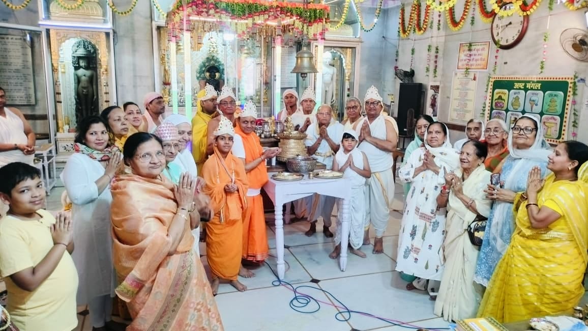 Sinful deeds are eradicated by devotion to God: Bhav Bhushan