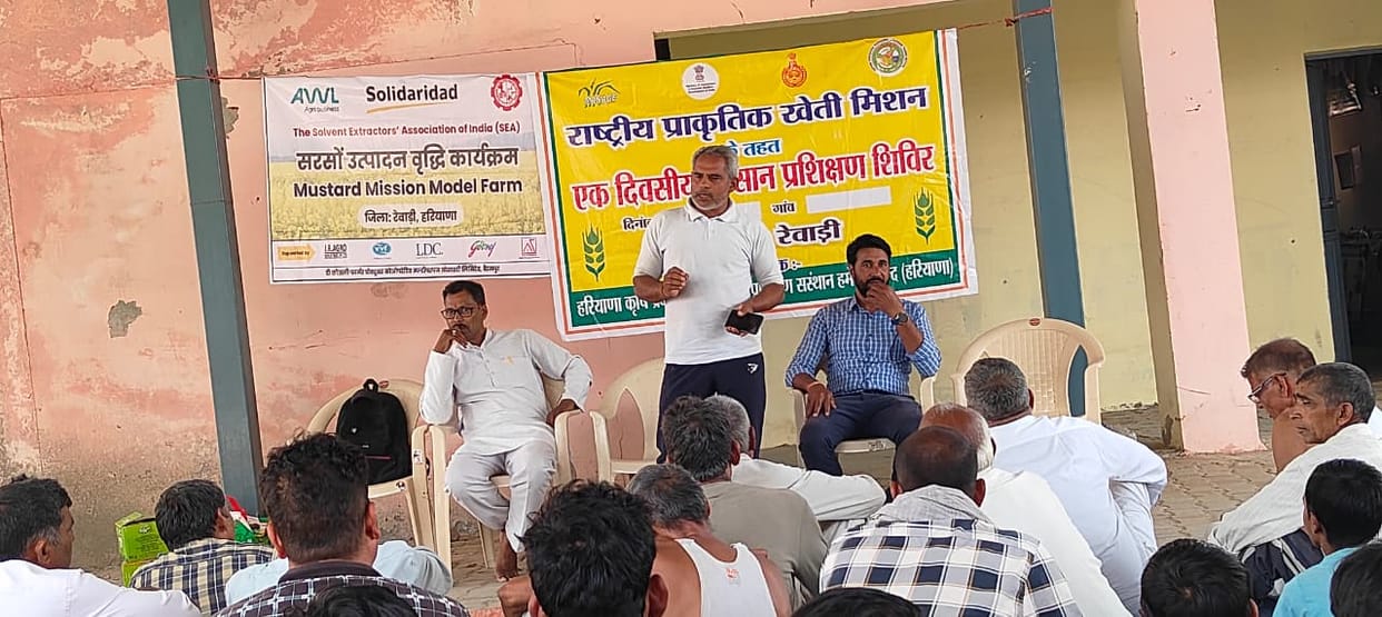 Farmers given information about schemes and FPOs