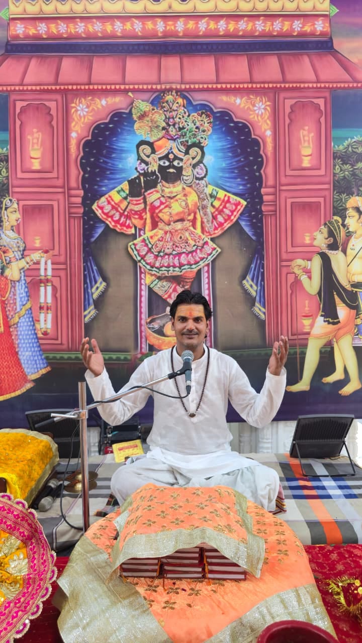 The Sanatan Dharma temple resonated with the chants of Shri Hari and Hanuman.