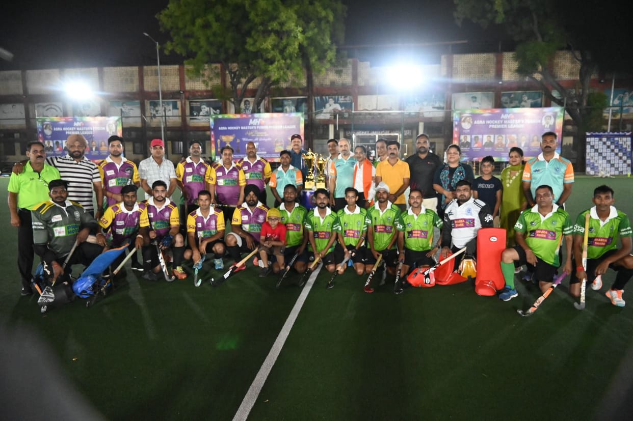 A grand hockey event was held under floodlights, with the Fusion League kicking off with thrilling matches.