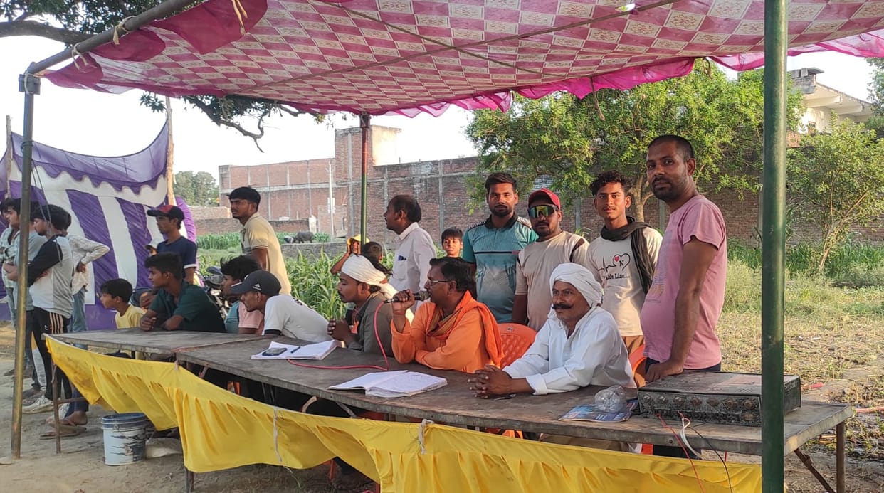 Jhunsi defeated Pipri in a thrilling match.