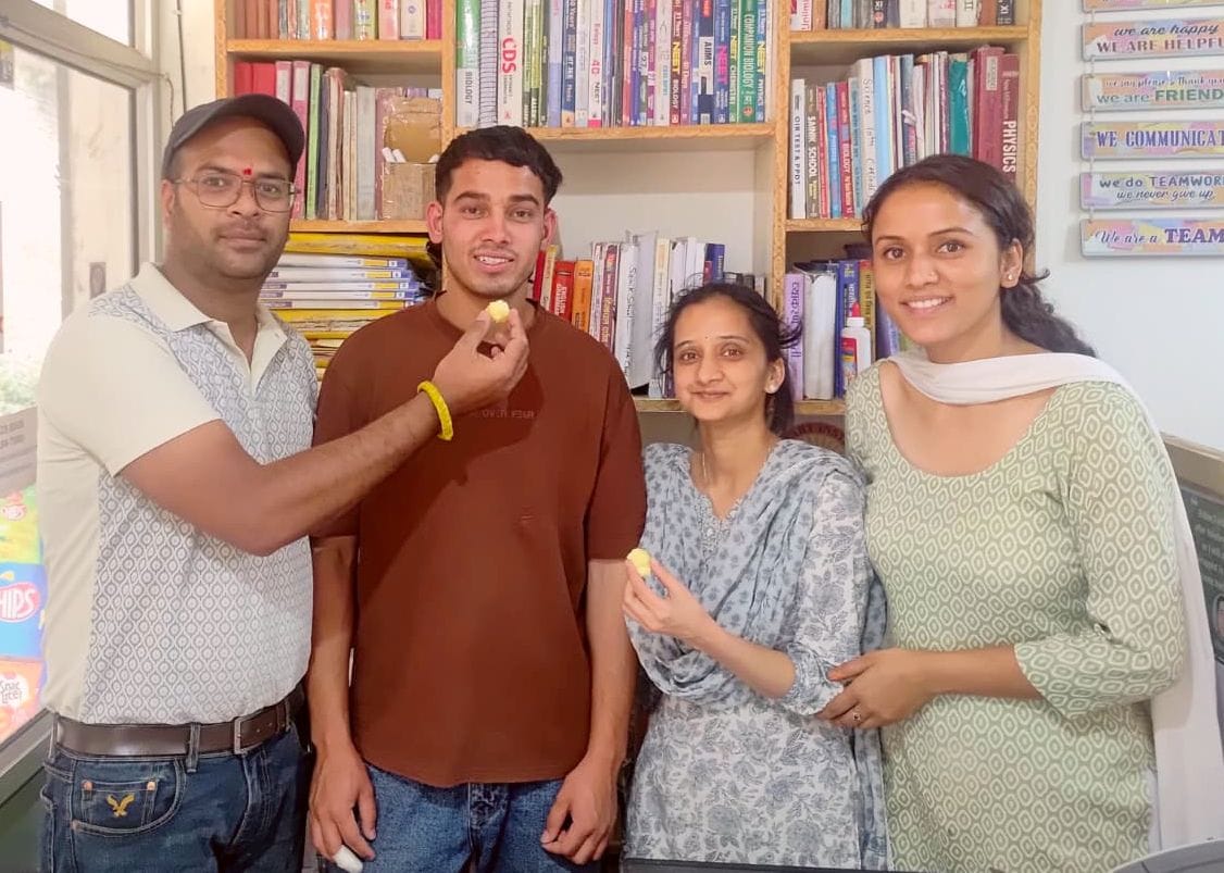 Aryavart Institute student Ved Prakash selected in Indian Army