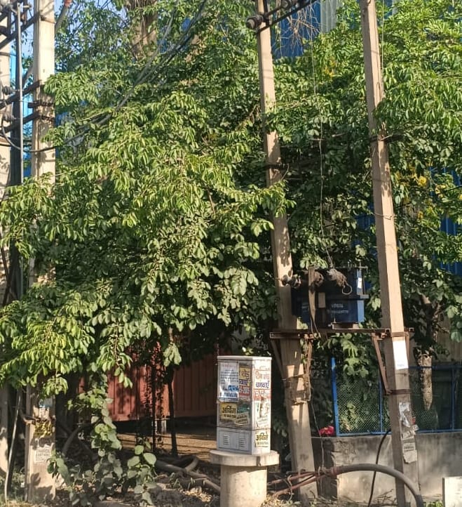 Lineman dies of electrocution while changing transformer in Jajru village