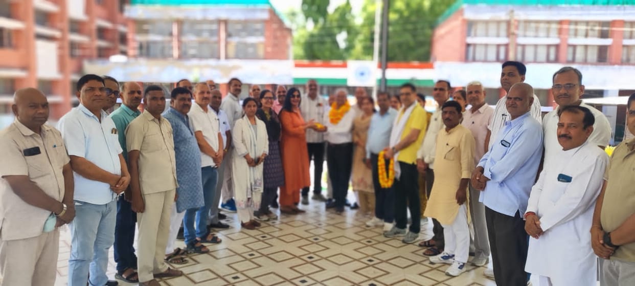 Veer Yadav Becomes District President of Principals' Association
