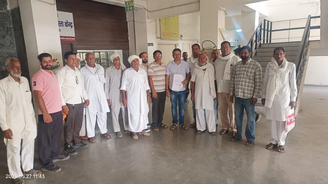 villagers met dc for water problem