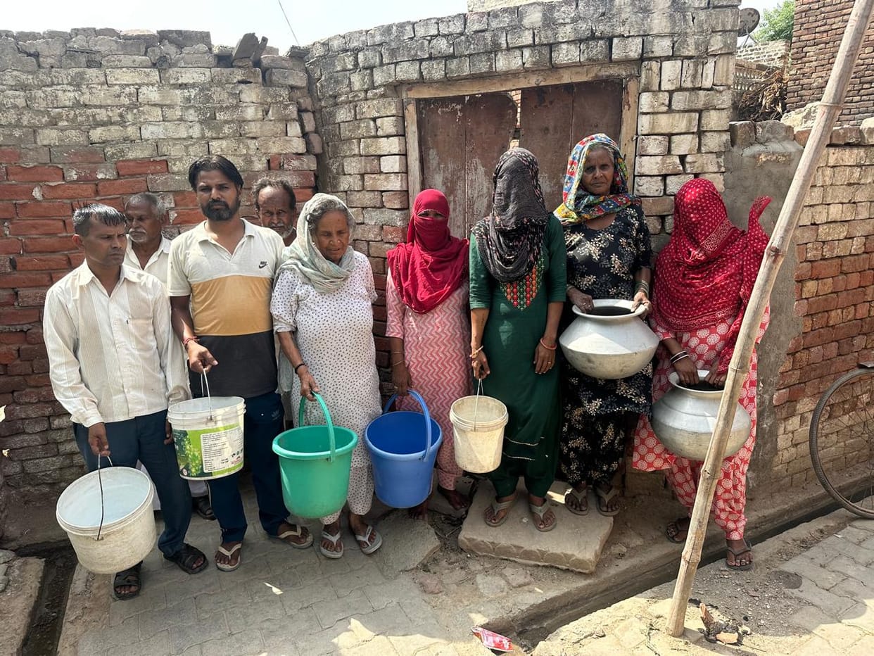 Drinking water crisis deepens in Balu Bidhan Patti's Valmiki settlement, villagers warn of agitation