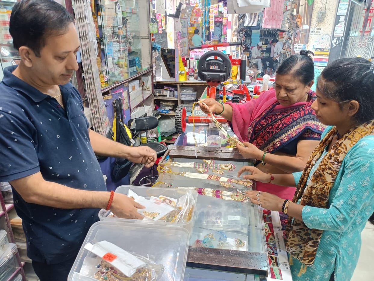 Women are abandoning gold and silver and adopting artificial jewellery.
