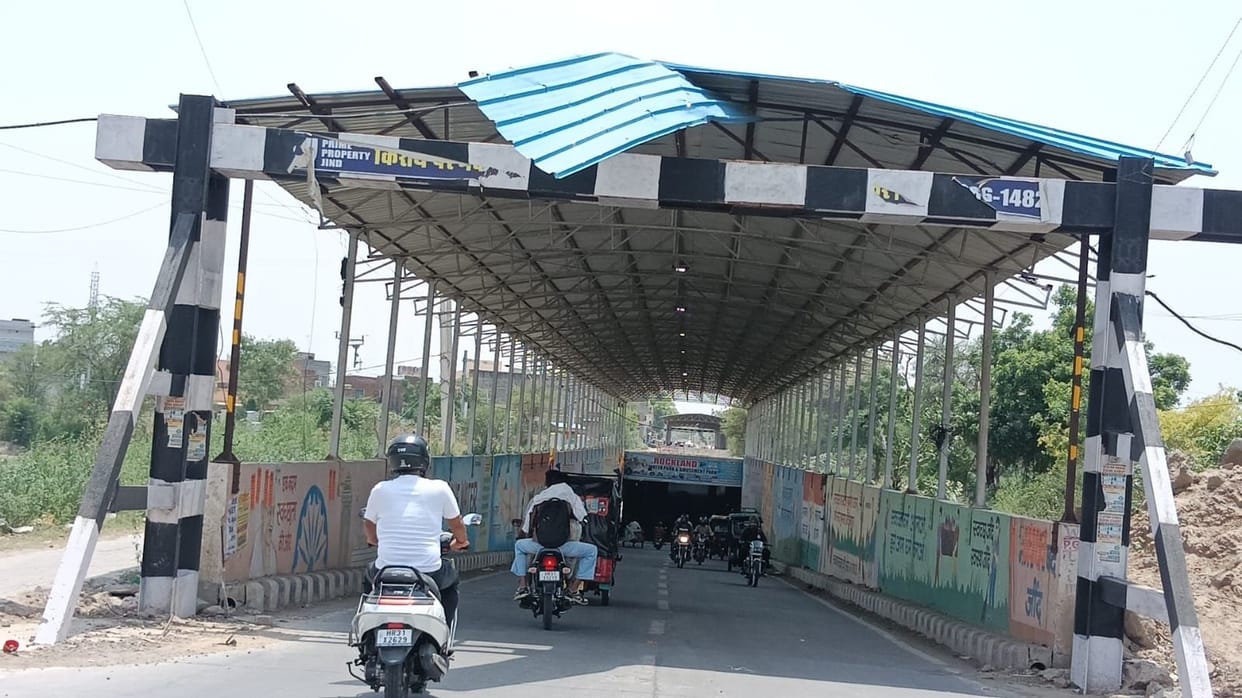 Shed on the roof of the underpass on Rohtak Road Mini Bypass damaged.
