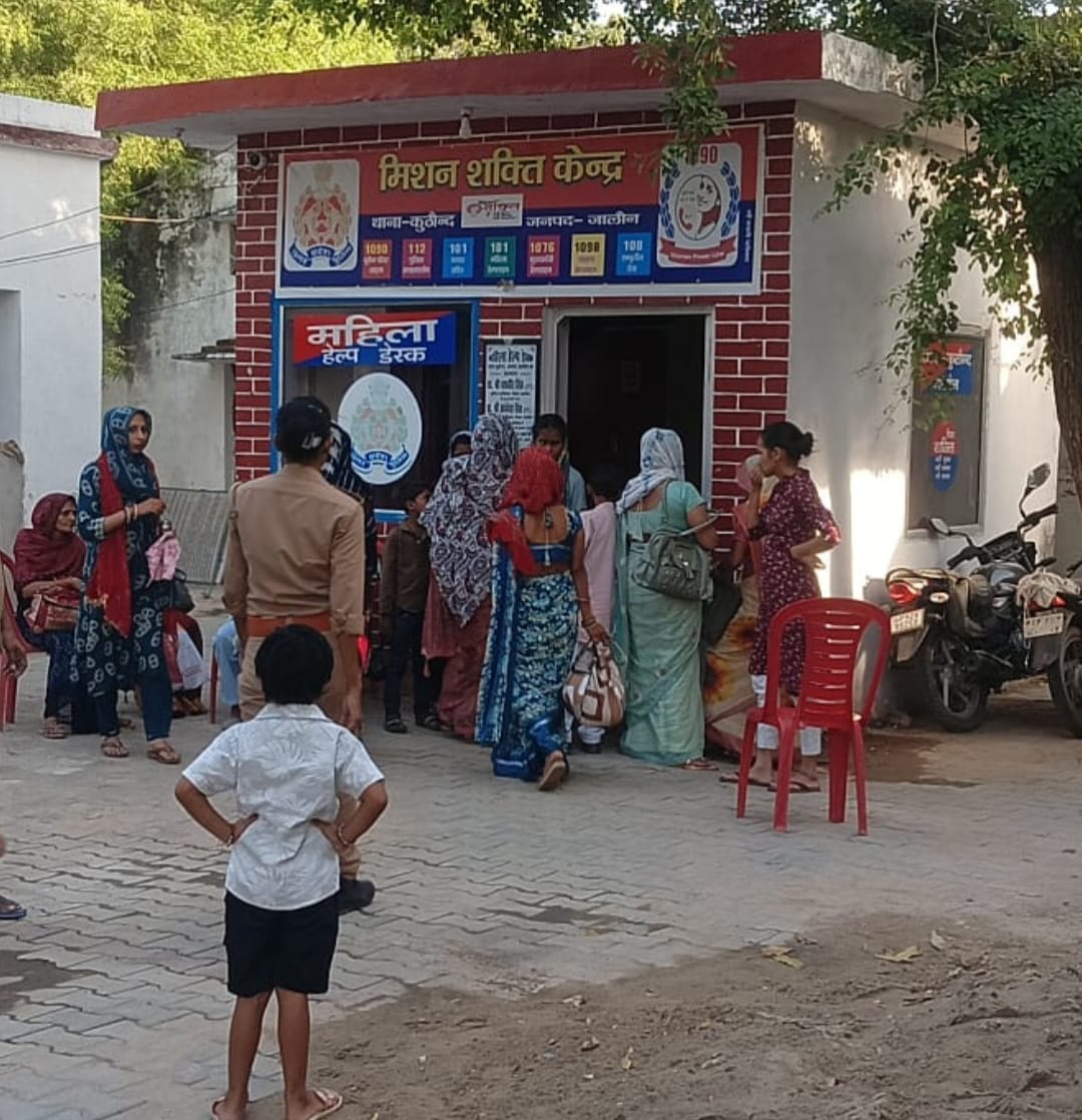 Bus full of villagers seized on suspicion of conversion, FIR lodged against three