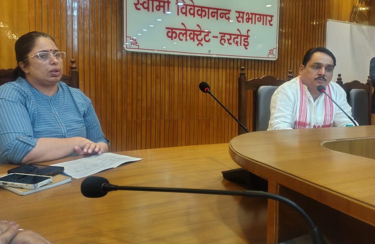 SP supremo is mentally retarded, doesn't know what to say and when: Satyendra Bari