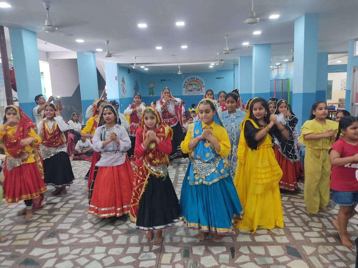 Children presented cultural performances at the Bal Sanskar Camp.