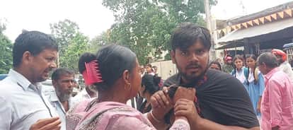 purnia civil court high voltage drama wife drags bites husband dispute