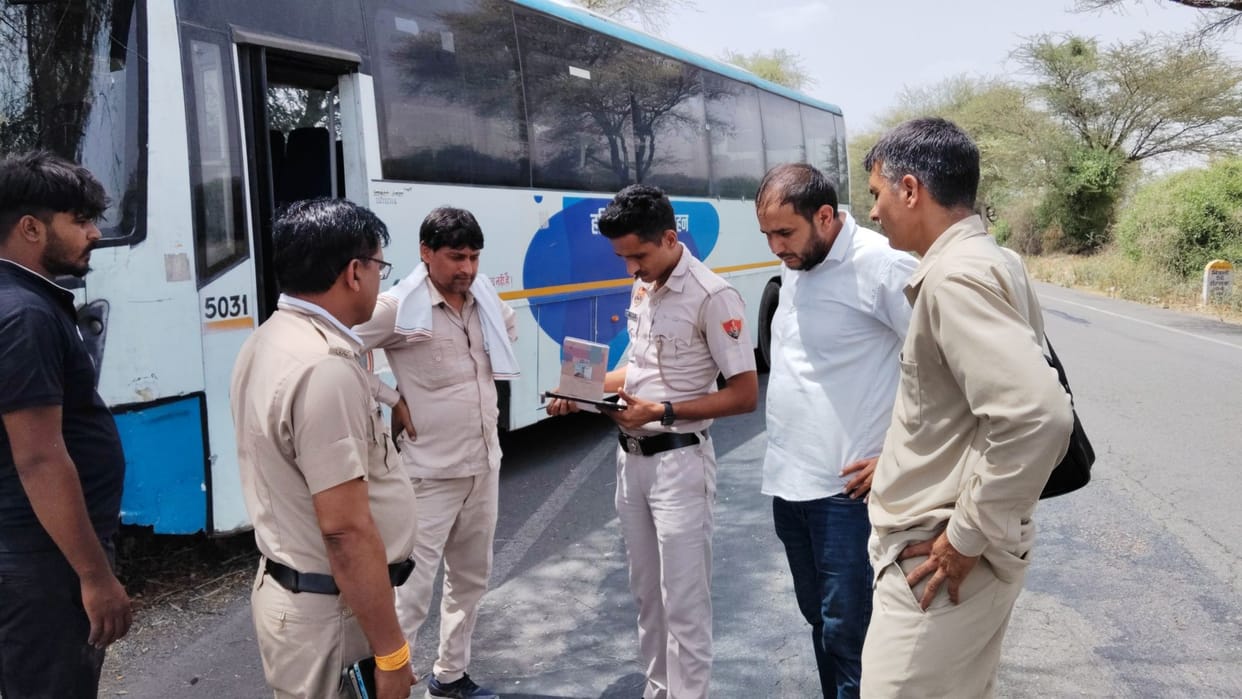 A bus collided with a tree after a nilgai came in front of it, a major accident was averted.