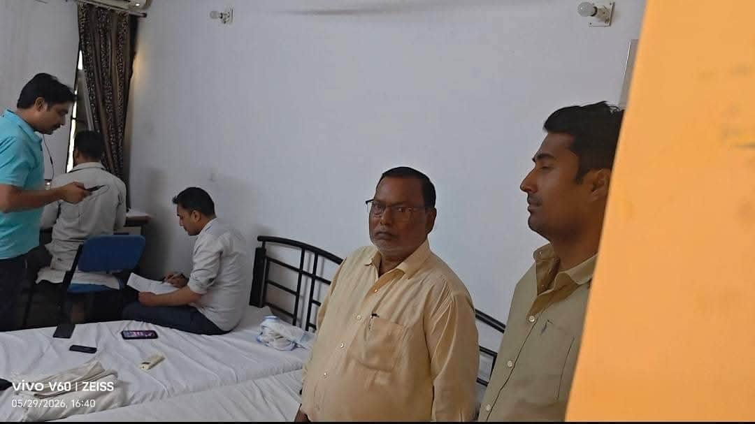 Bribe in the name of increment-salary increase! Big action of Lokayukta in Baidhan office