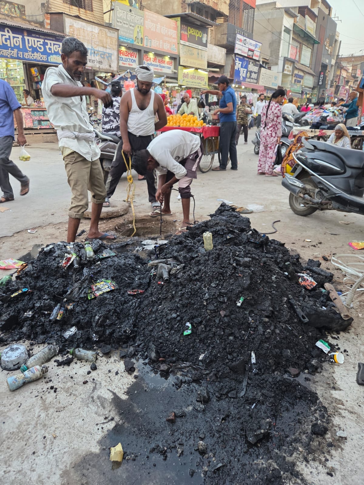 The Public Health Department started cleaning the sewer before the arrival of monsoon.