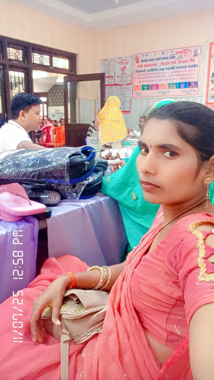 Priyanka of Kada became an example of success by joining the group