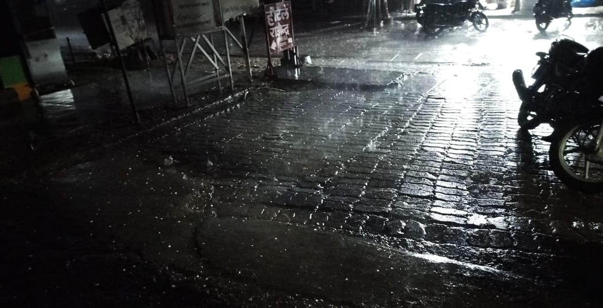Heavy rain and hailstorm changed the weather