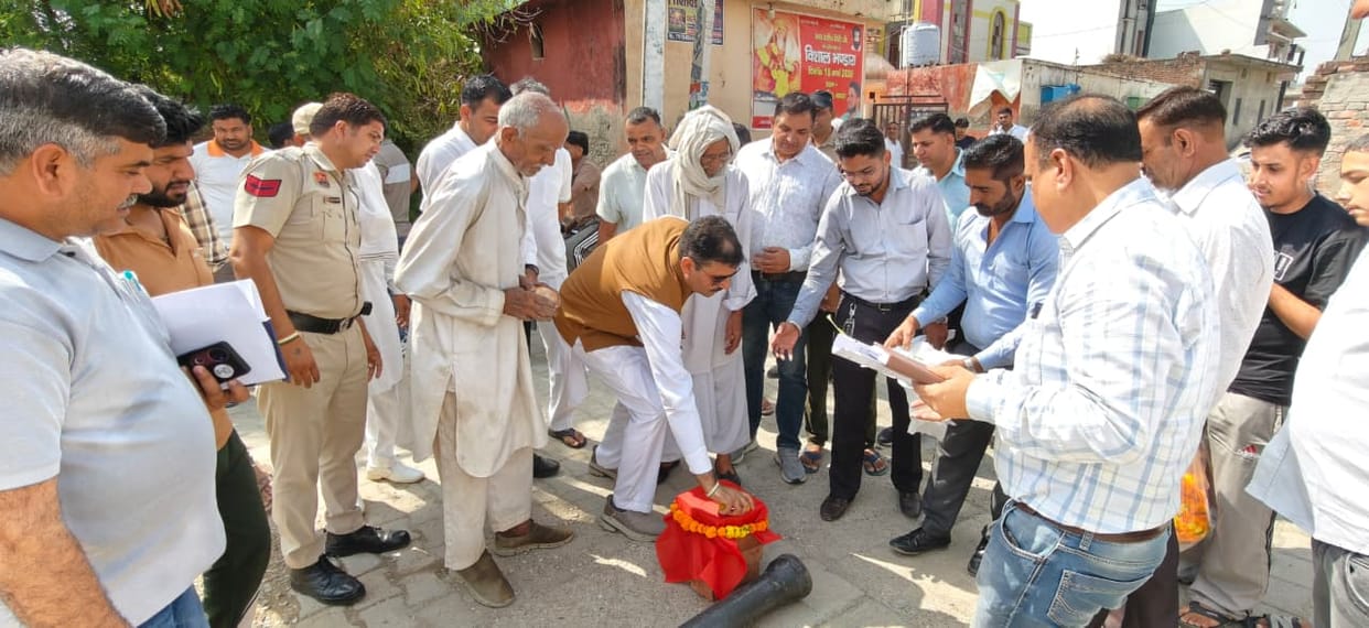 Inaugurated and laid the foundation stone of development projects worth Rs 2.52 crore