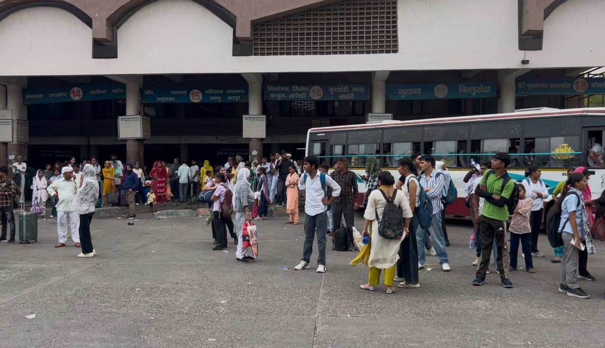 Passengers on the Sonipat route were upset as the bus did not arrive at 2 pm.