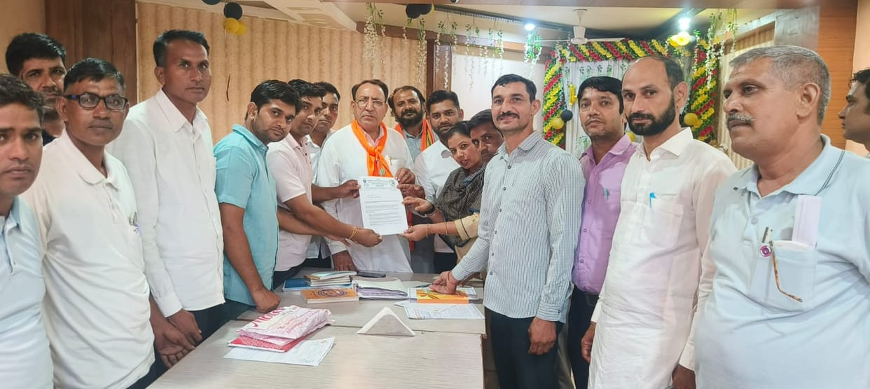 Demand to remove employees engaged under HKRM from medical colleges