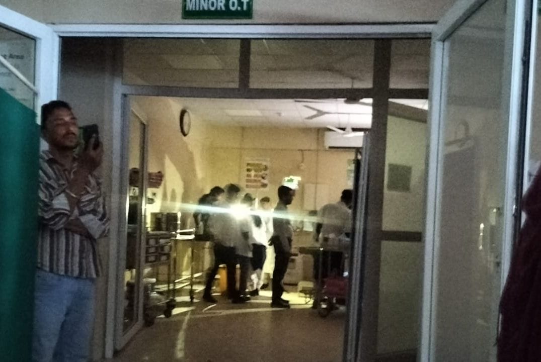 Power Outage at Civil Hospital: Treatment Administered in Emergency Ward Using Mobile Flashlights