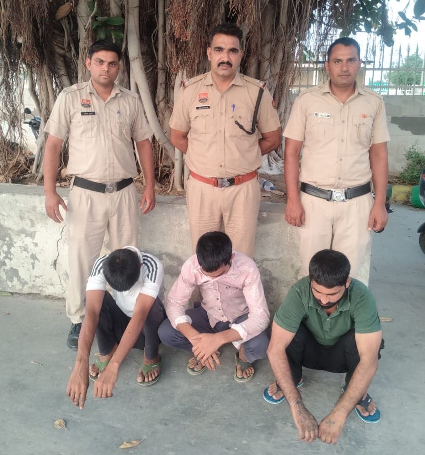Three people arrested in bike theft case