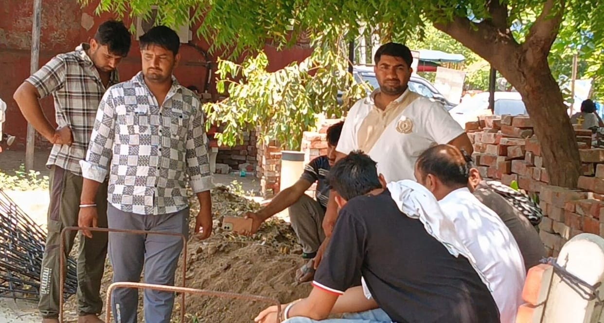 Villager commits suicide by hanging himself in Dalamwala village