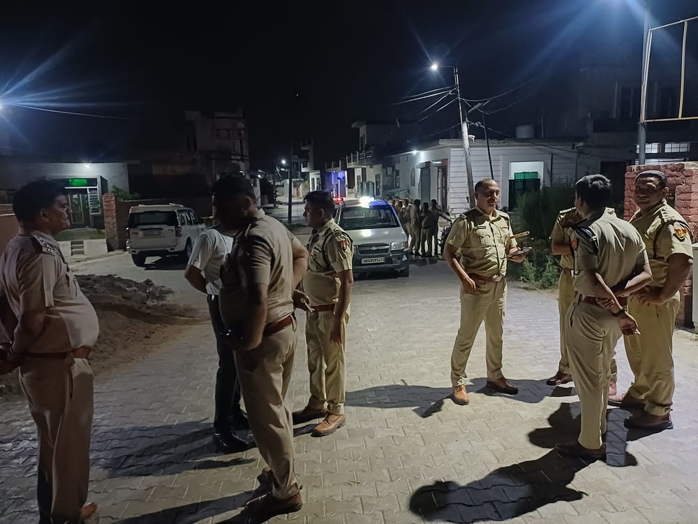 Three women injured in stone pelting after a dispute over bathing a buffalo at a water cooler