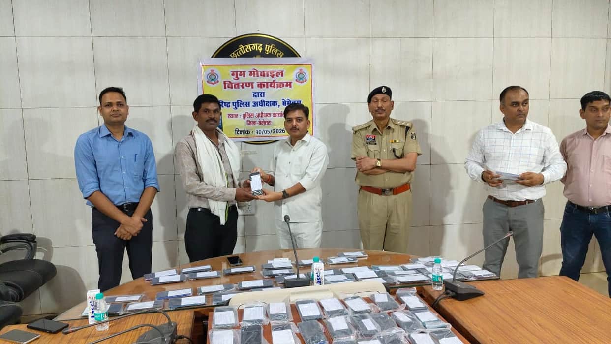 110 Lost Mobile Phones Worth 16.5 Lakhs Returned Faces of Those Who Had Lost Hope Light Up A Major Success for