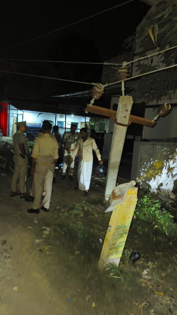 Bike collided with an electric pole, young man lost his life