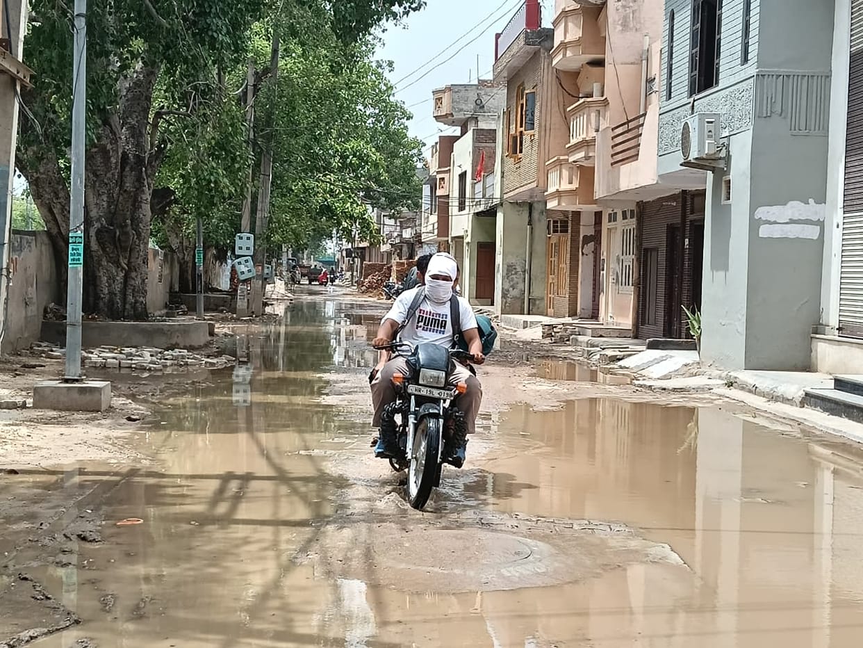 Six months after laying the sewer line, no connections were provided, and people were troubled by waterlogging