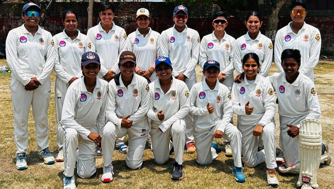 Angel Women remain unbeaten in the league and reach the final