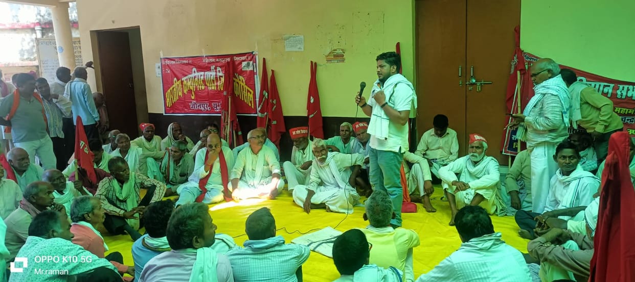 CPI workers staged a protest against inflation.