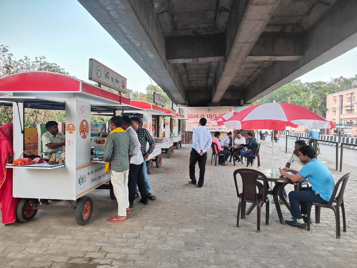The women of the group set up a stall in Patharhiya.