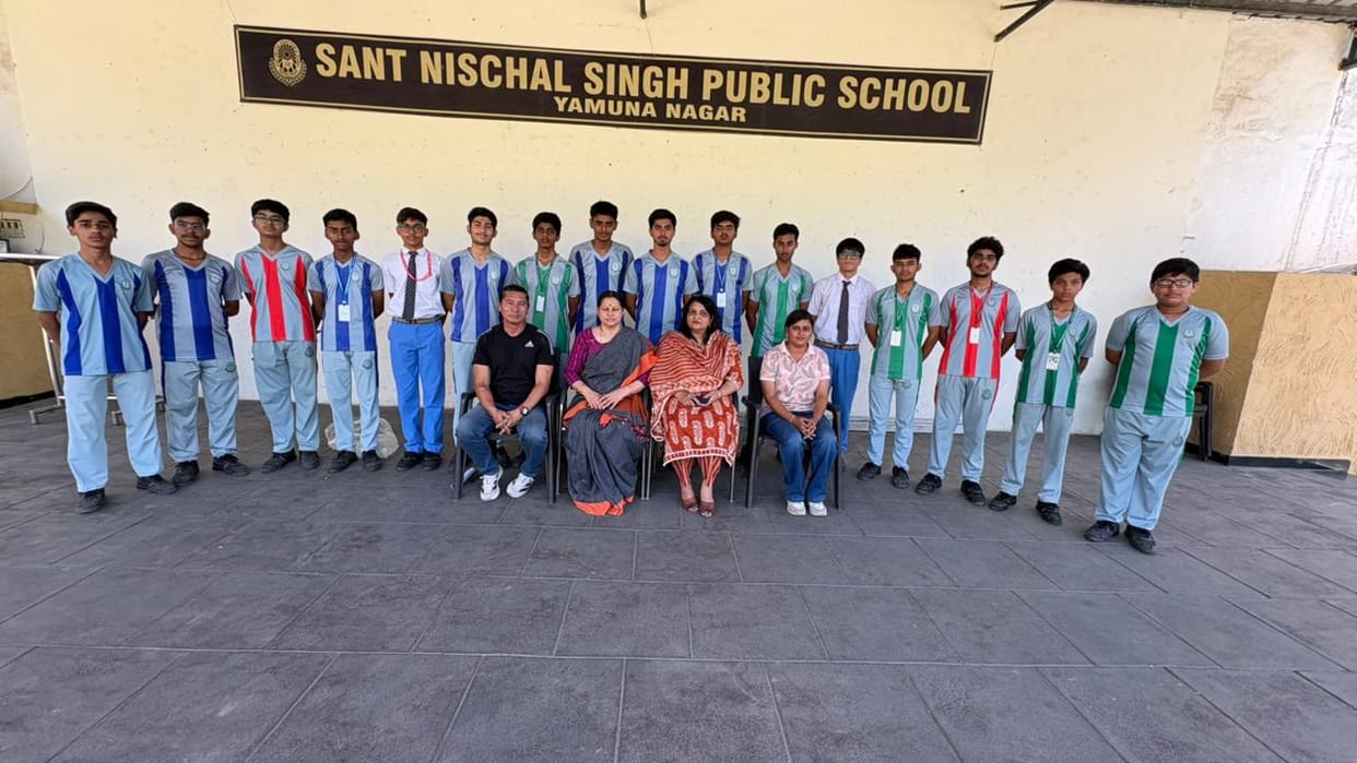 District team in the second phase of Pre-Subroto Football Cup