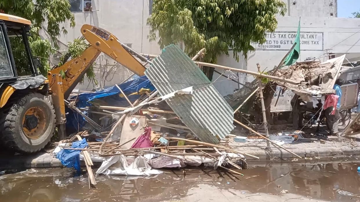 Questions raised over encroachment removal in Sector 5, allegations of discrimination