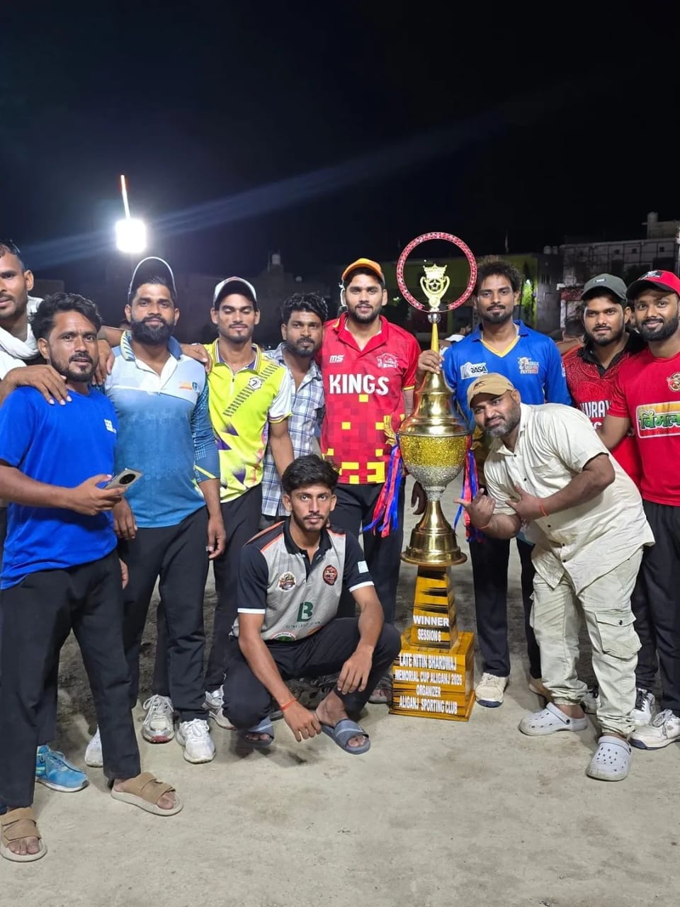 Chhibramau team became champion by defeating Aligarh in APL