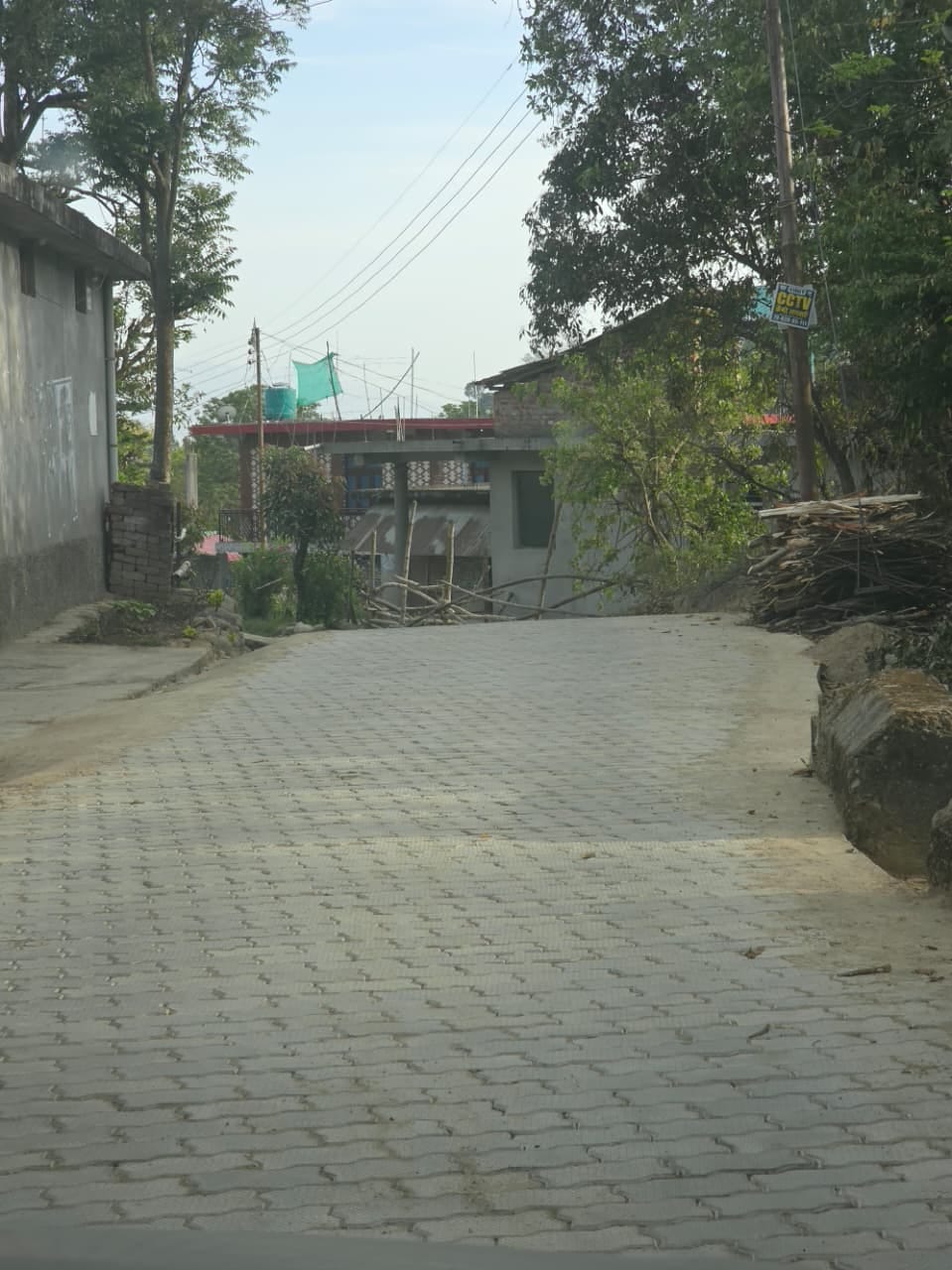The road from Badaihar to Bharedi via Jol-Kohta has been made shiny.
