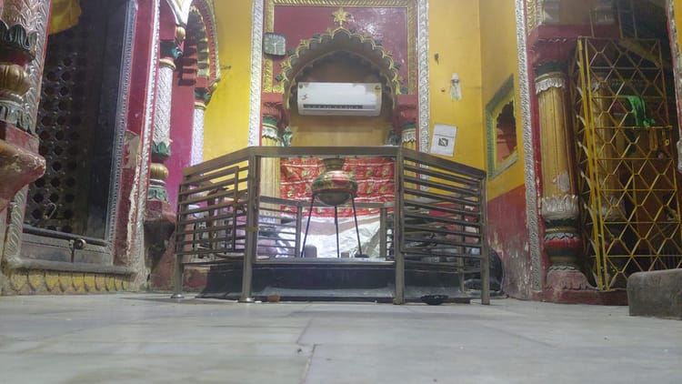 Bihar: 43°C की गर्मी से भगवान भी बेहाल! रामशिला मंदिर में लगाए गए AC-कूलर; पहनाया जा रहा हल्का वस्त्र