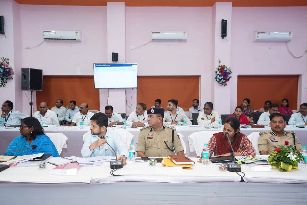 CM Vishnudev Sai took review meeting in Bemetara