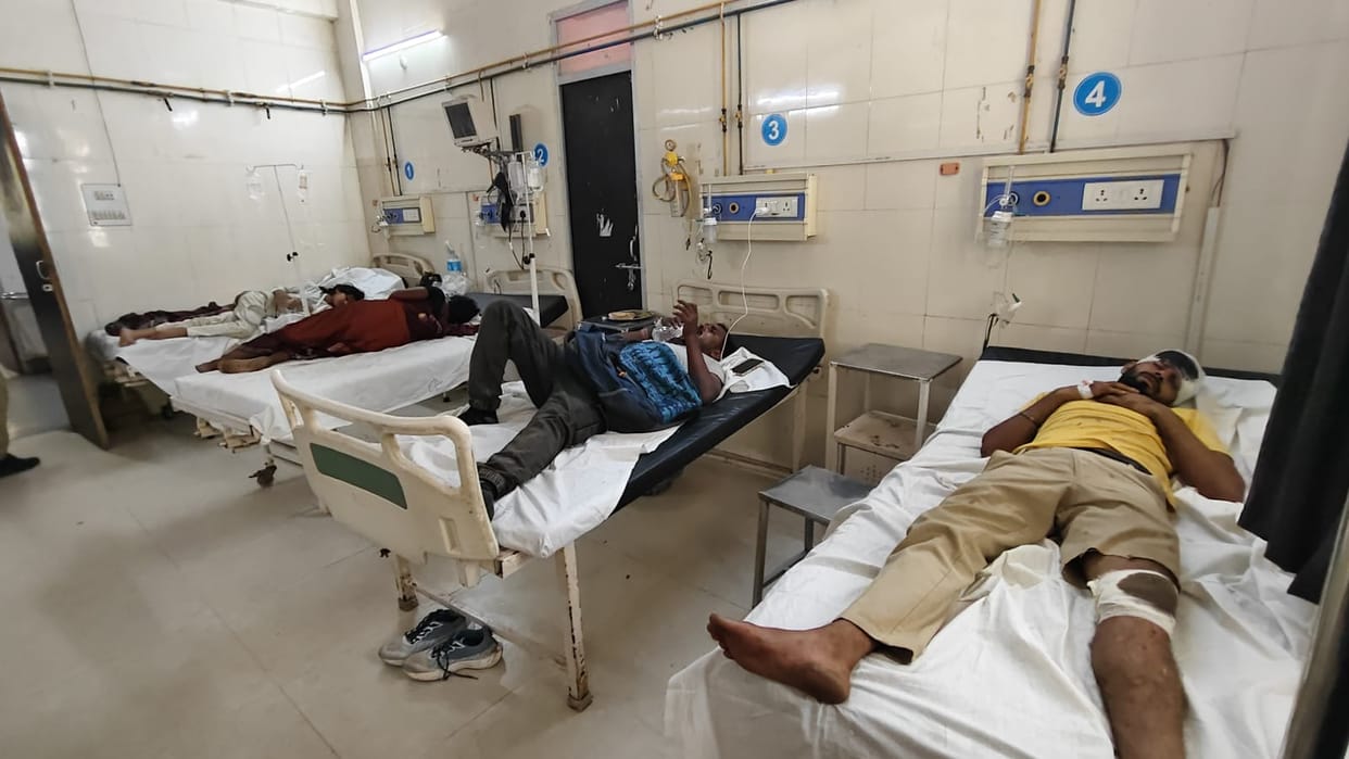 The ambulance carrying the body to Jharkhand collided with a truck, killing the deceased's second wife.